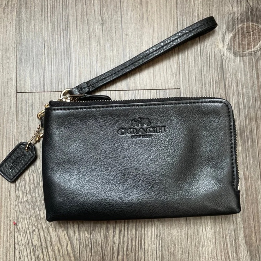 Coach Leather Double Corner Zip Wristlet Wallet Brass/Black